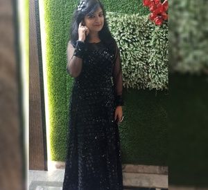 Meet your Posher, Akansha